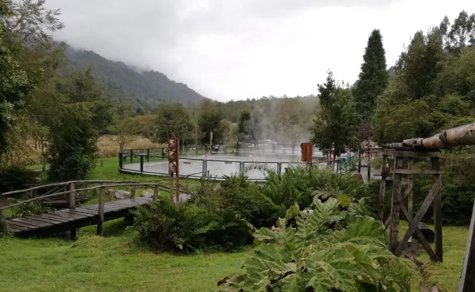 Vista de Termas de Chihuío