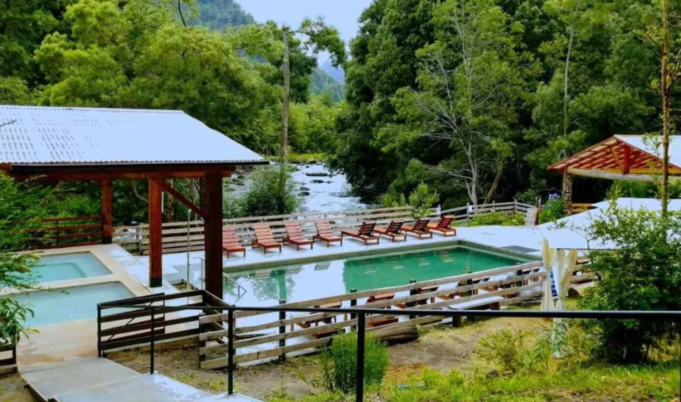 Vista de Termas Quilalelfu